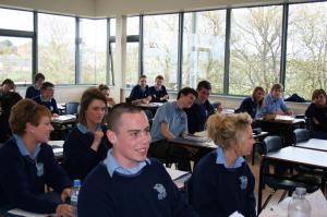 estudiantes de bachillerato en colegio Dublin